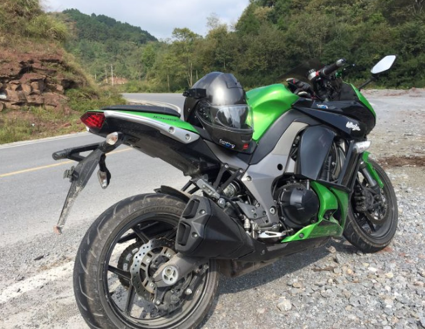 骑川崎Z1000SX摩托车是一种怎样的体验？