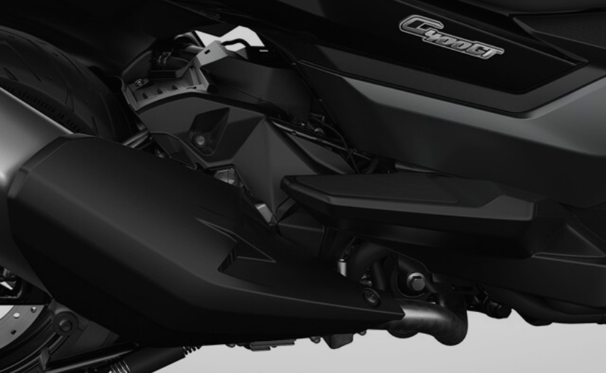 《宝马C 400 GT摩托车价格图片》厂商建议零售价82900元
