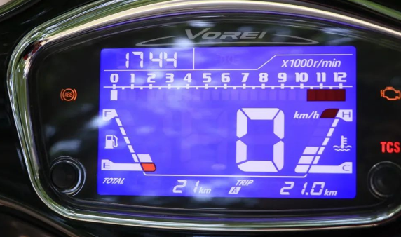 《一两万的摩托车推荐》大阳混动复古踏板VRF150，配备TCS，14980元起