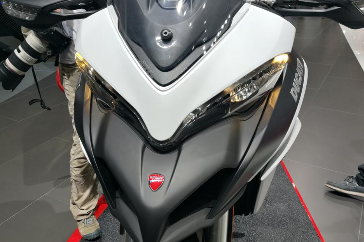 《15万摩托车跑车》推荐杜卡迪Multistrada 1200