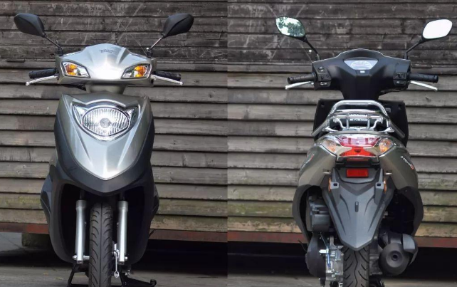 《7000块的踏板摩托车推荐》诚意满满，新大洲本田日常通勤实用的NS125D静态测评，售价6998元